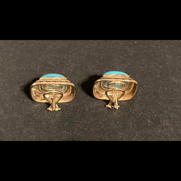 13.4 gram 14 kyg Persian Turquoise  ( MAZ )Earrings. - Picture 4 of 5